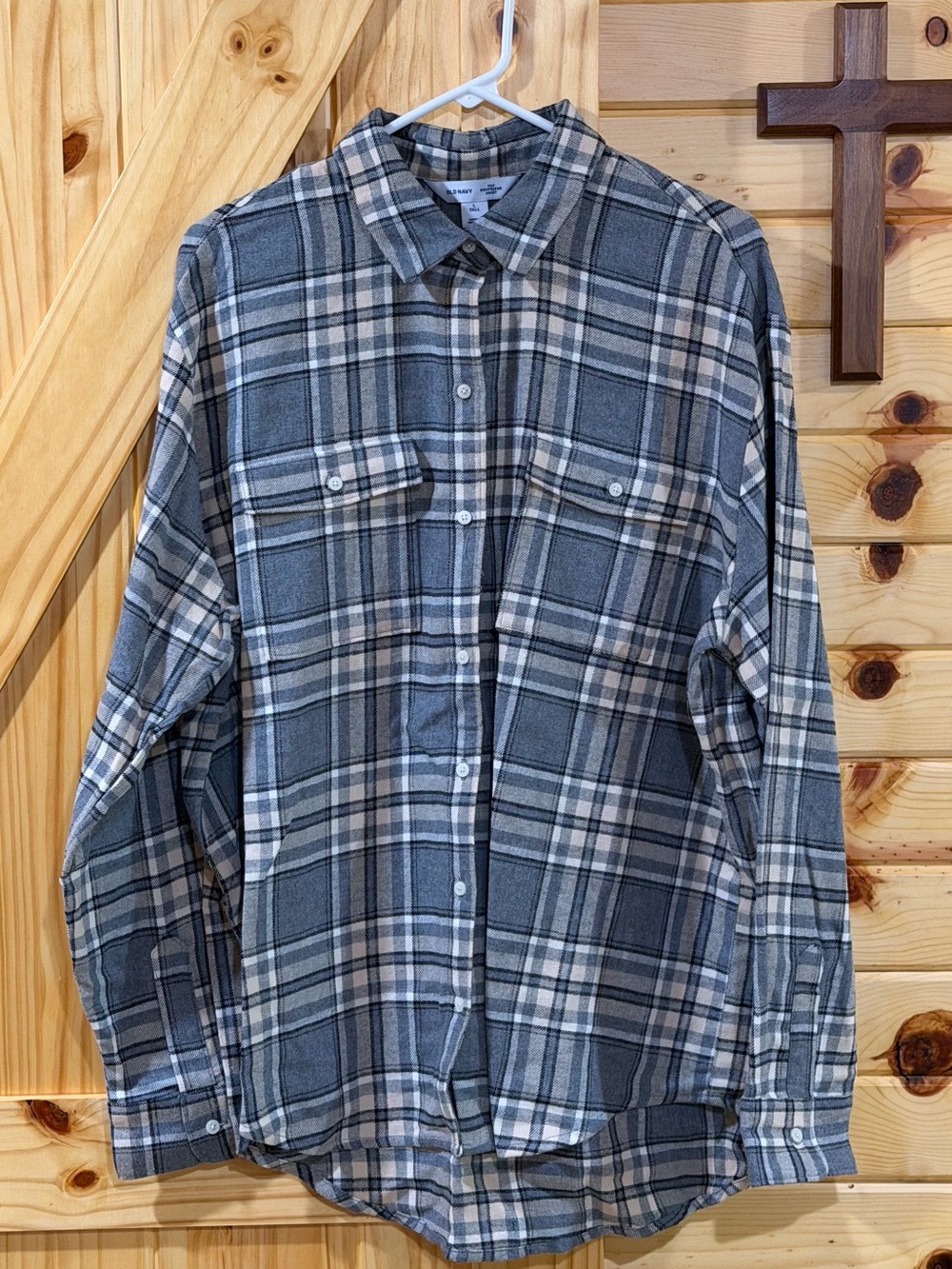Old Navy Gray and White Plaid The Boyfriend Shirt Size Large tall
